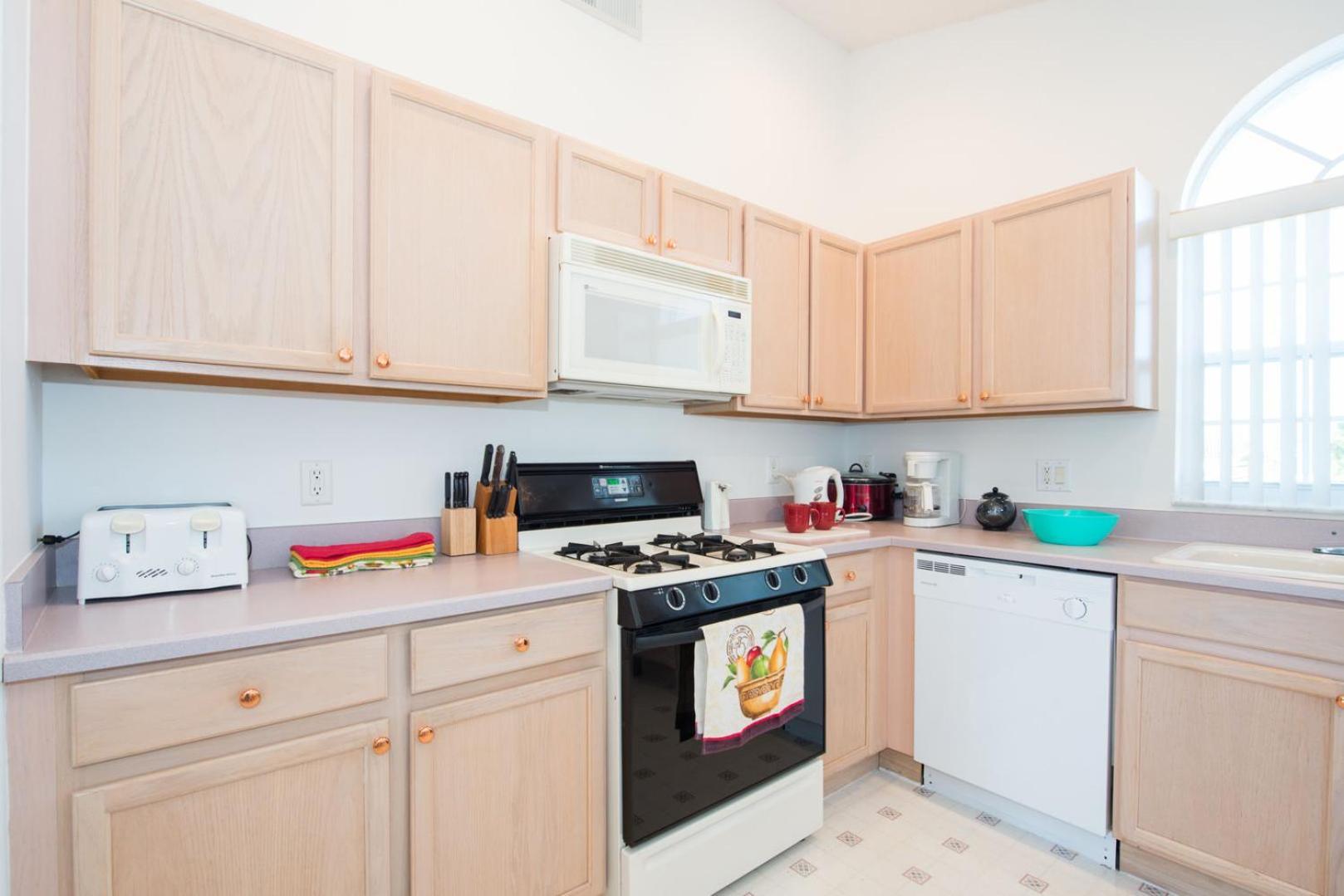 Makin Dreams With White Rose Villas - Private Pool - Game Room - Family Friendly - Nr Disney 키시미 객실 사진